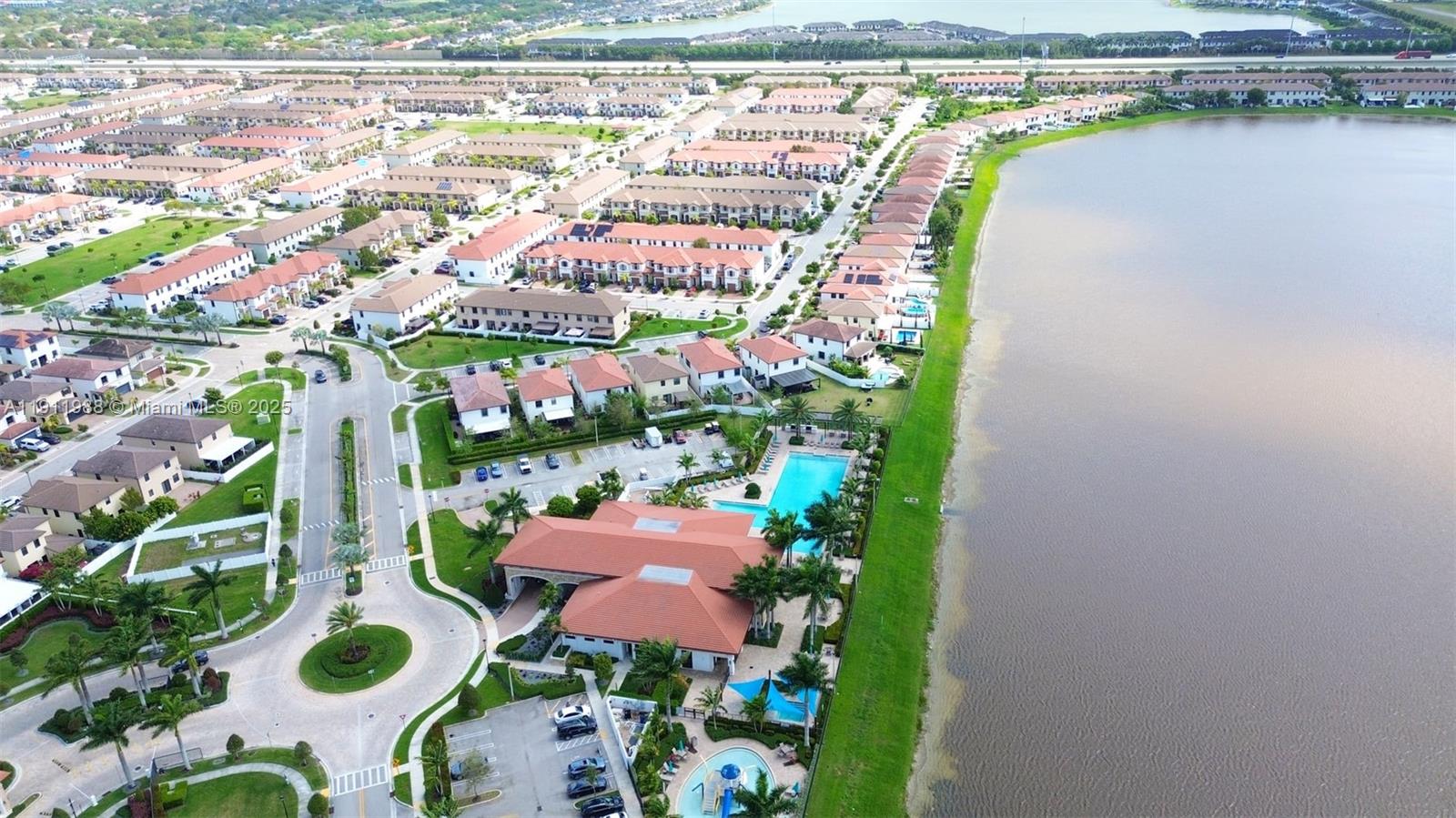 AQUABELLA SECTION TWO - Residential Lease