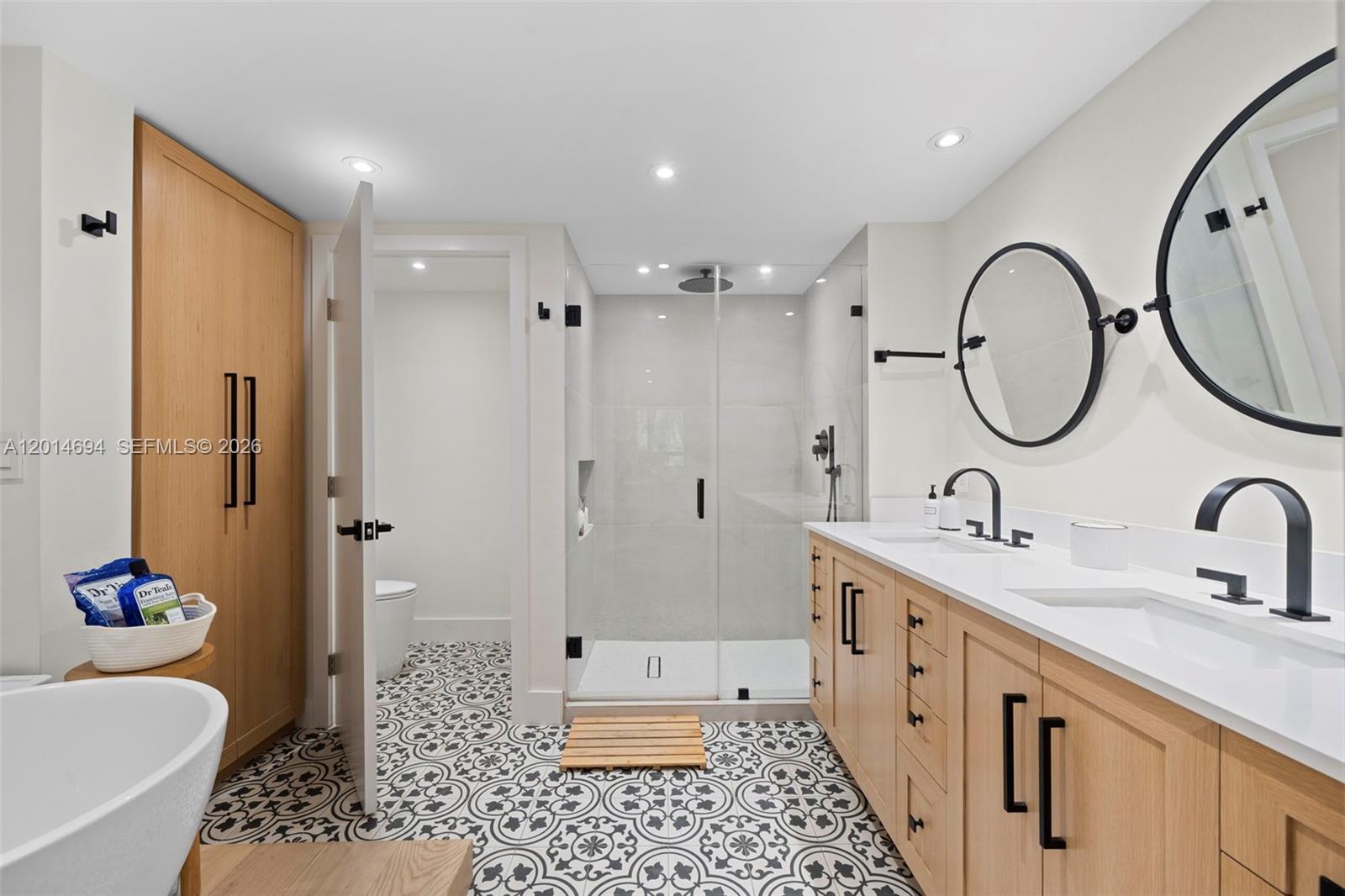 KEY COLONY NO 4 CONDO - Residential
