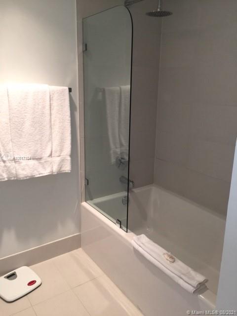 BEACHWALK - Residential Lease