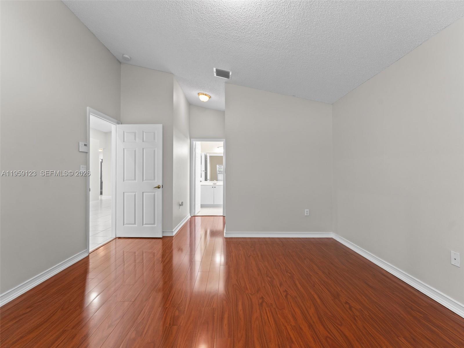 PEMBROKE FALLS PHASE 7 - Residential