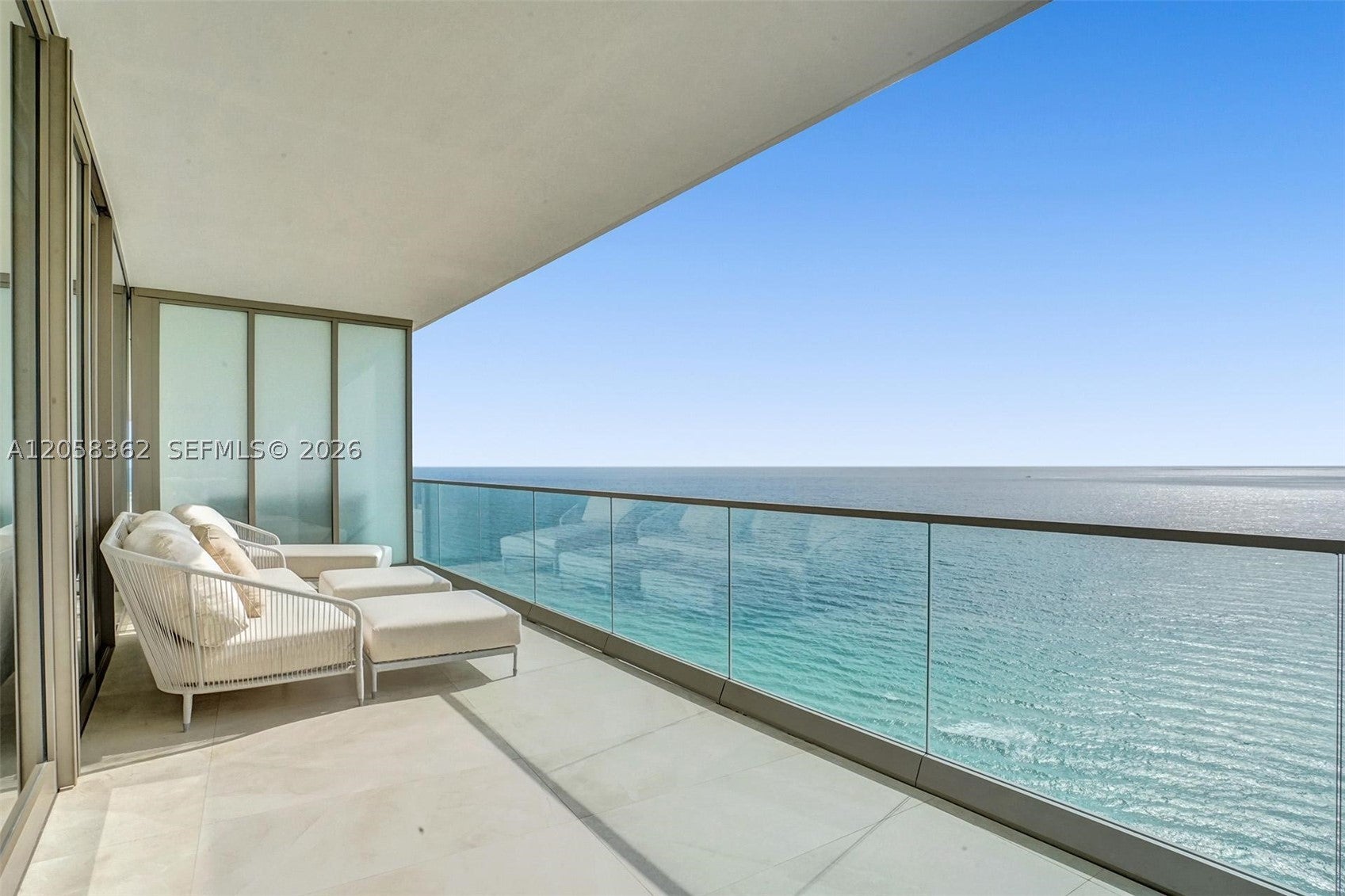 18975 COLLINS AVE 2001