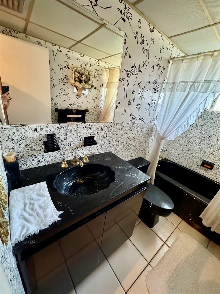 PLANTATION GARDENS 1ST SE - Residential