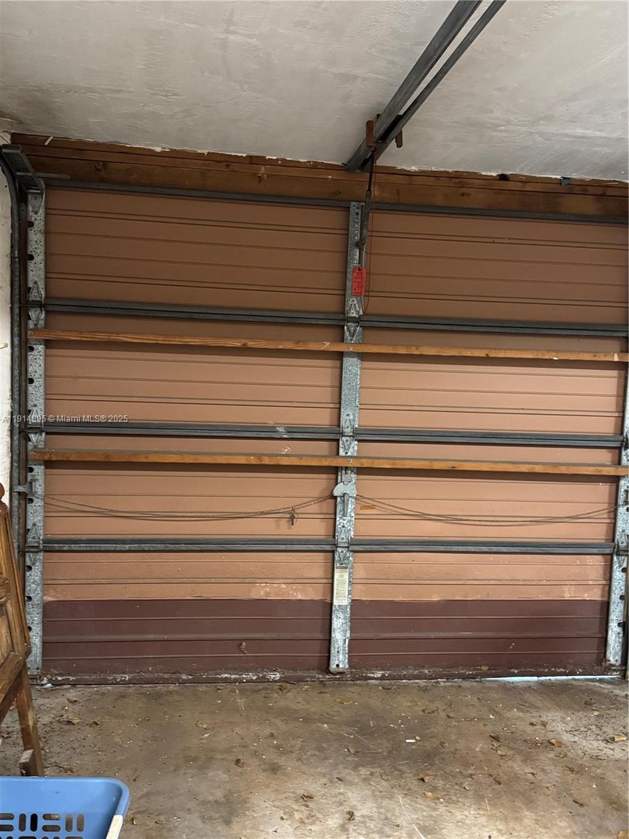 PLANTATION GARDENS 1ST SE - Residential