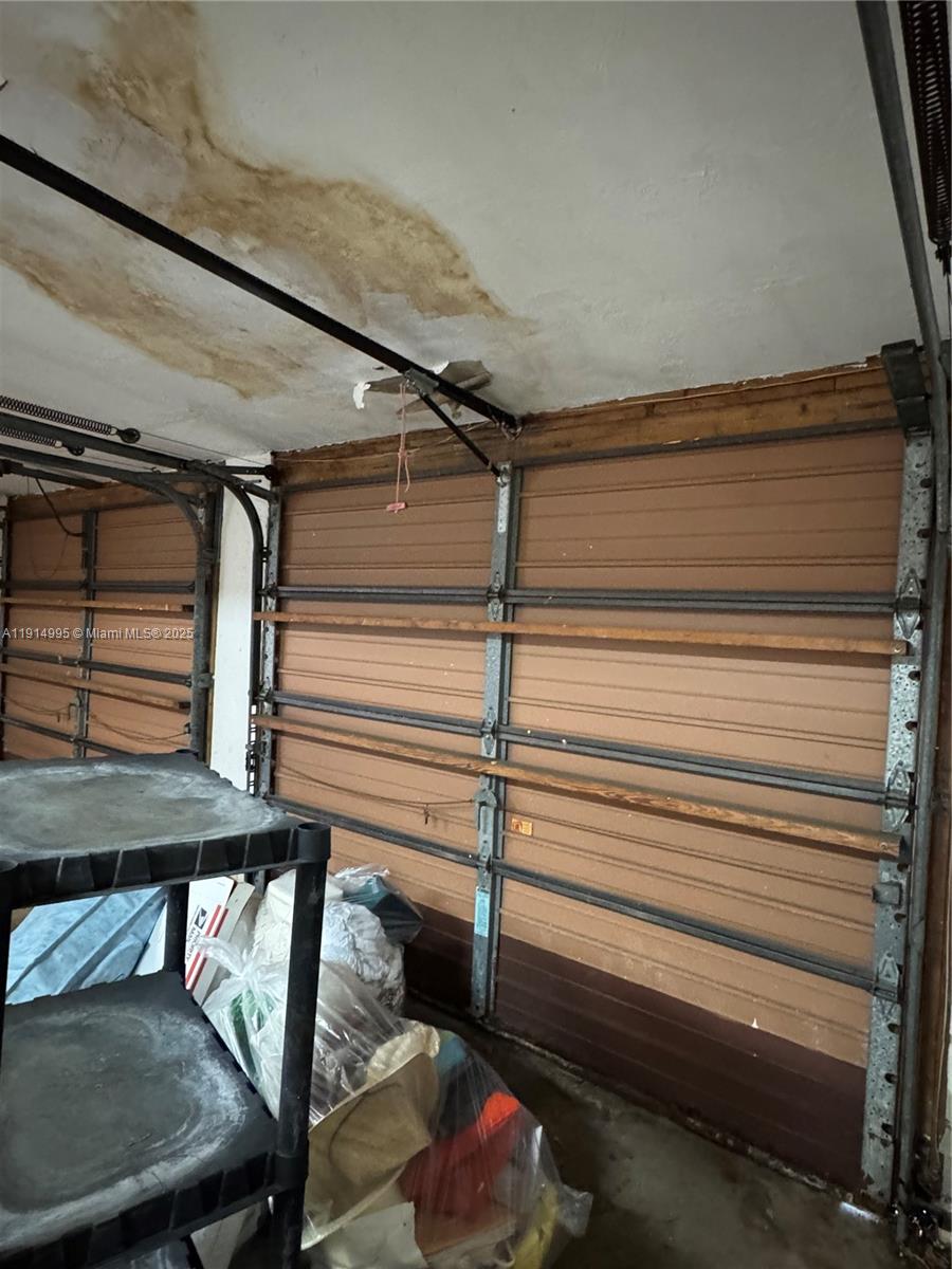 PLANTATION GARDENS 1ST SE - Residential