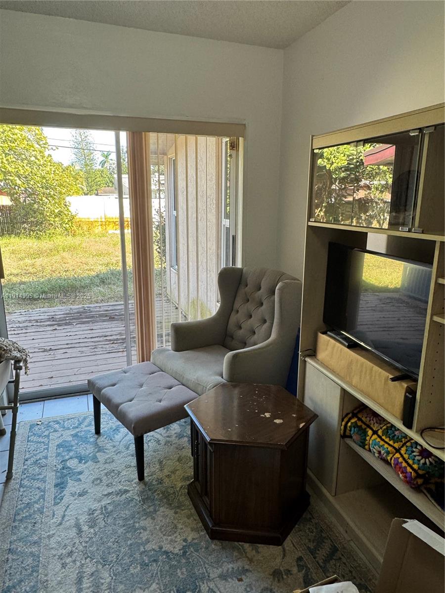 PLANTATION GARDENS 1ST SE - Residential