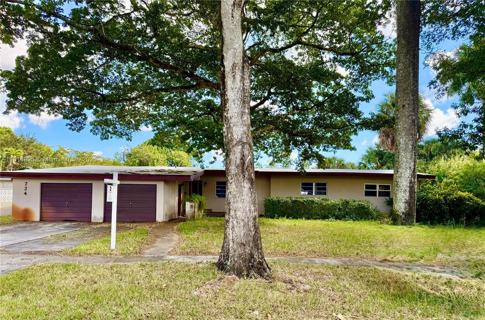 PLANTATION GARDENS 1ST SE - Residential