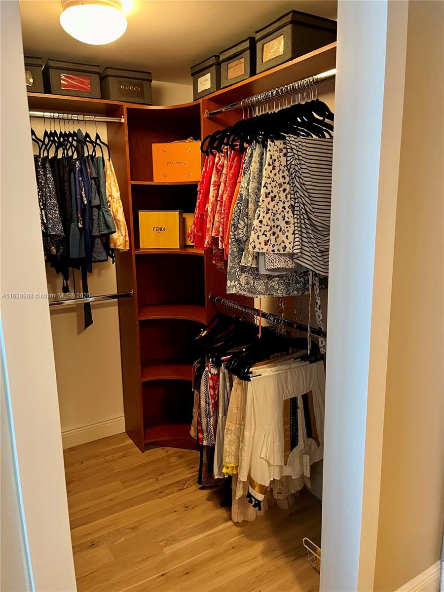 50 BISCAYNE CONDO - Residential