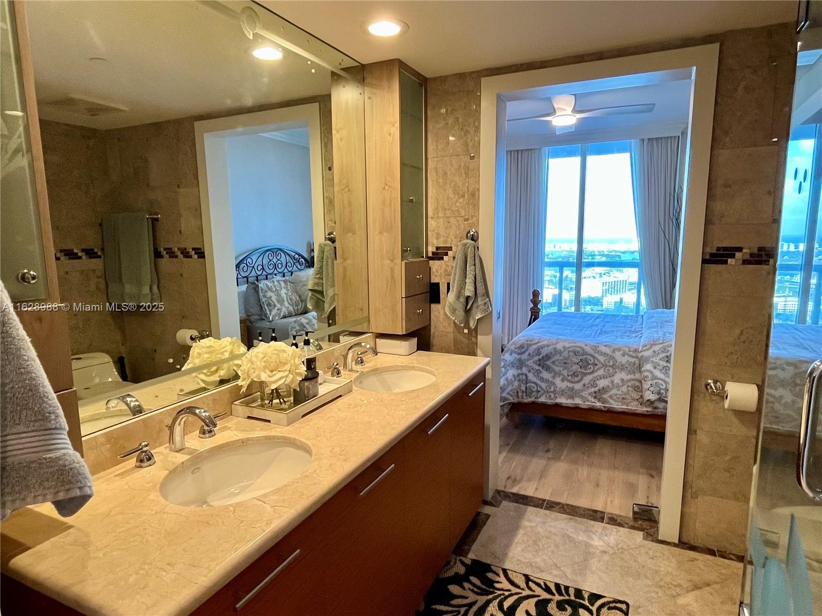 50 BISCAYNE CONDO - Residential
