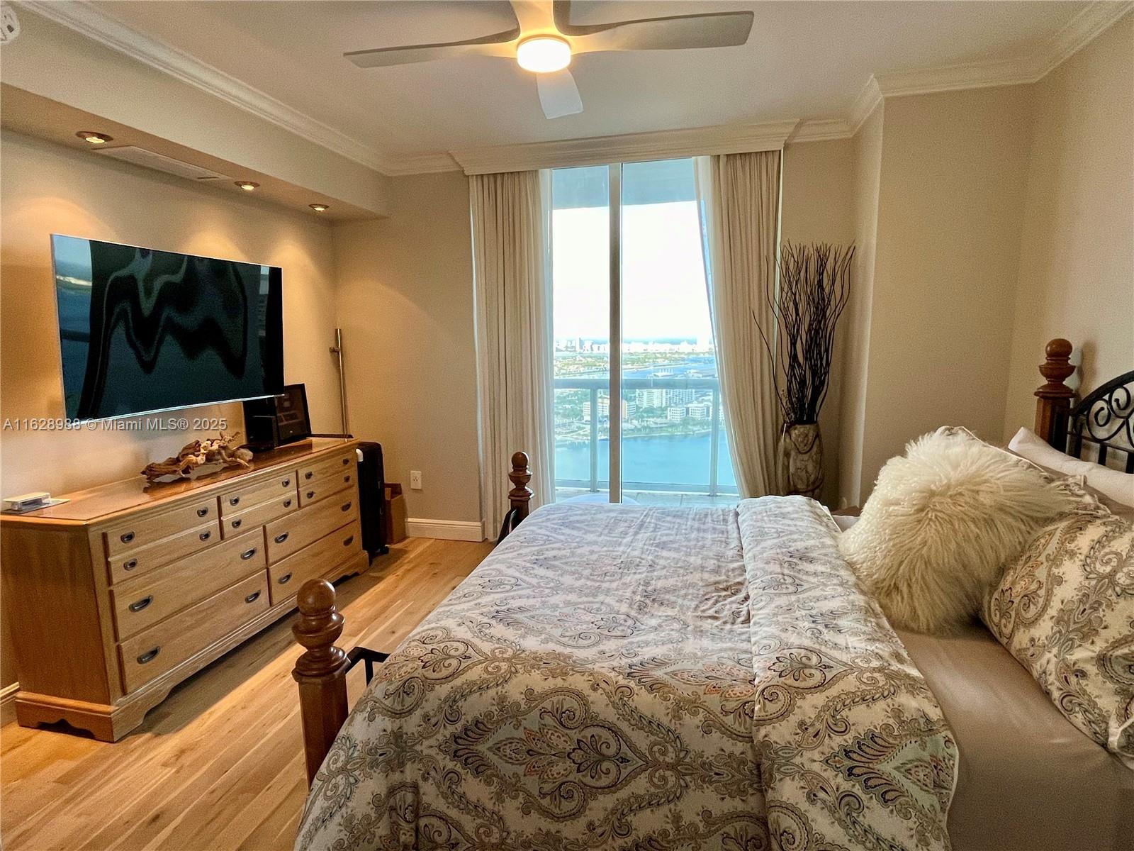 50 BISCAYNE CONDO - Residential