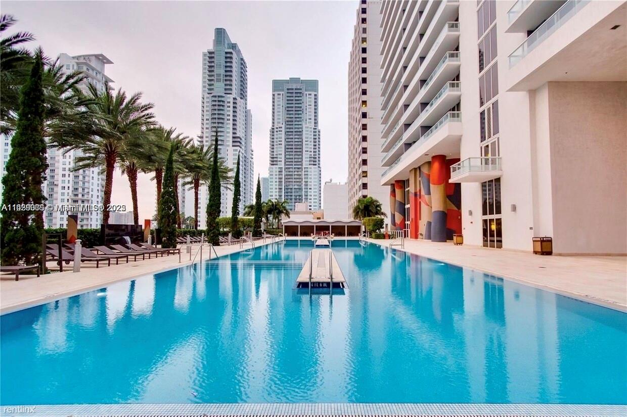 50 BISCAYNE CONDO - Residential