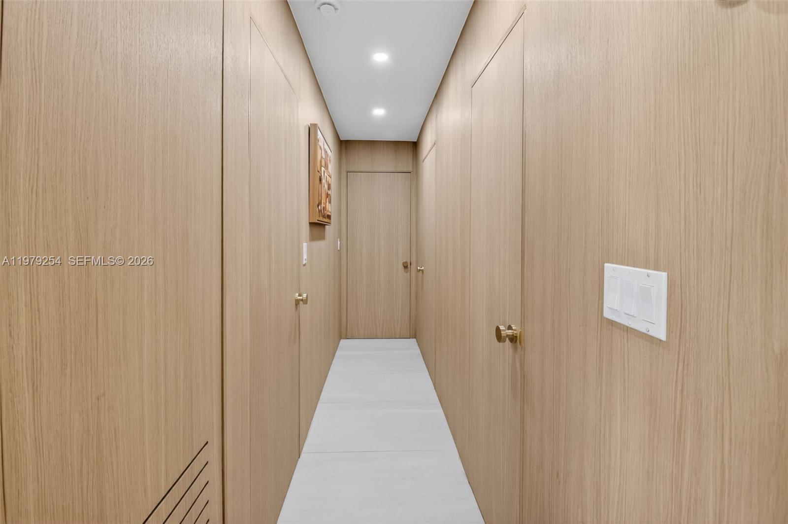 PINE POINT VILLAS CONDO - Residential