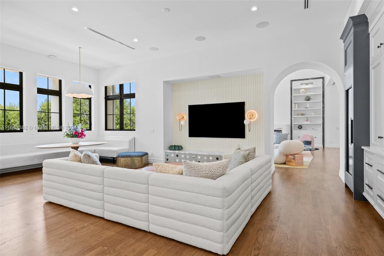 GOLDEN ISLES SEC - Residential