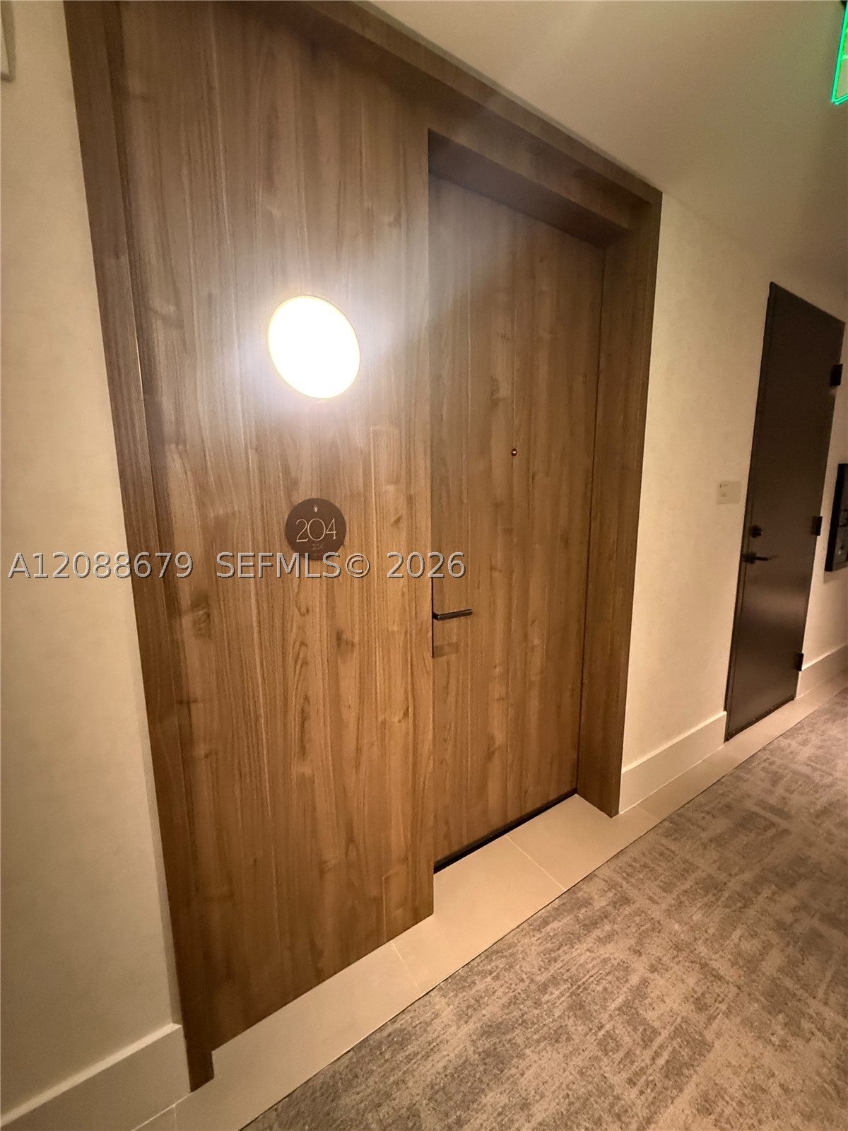 2200 Brickell Ave 204