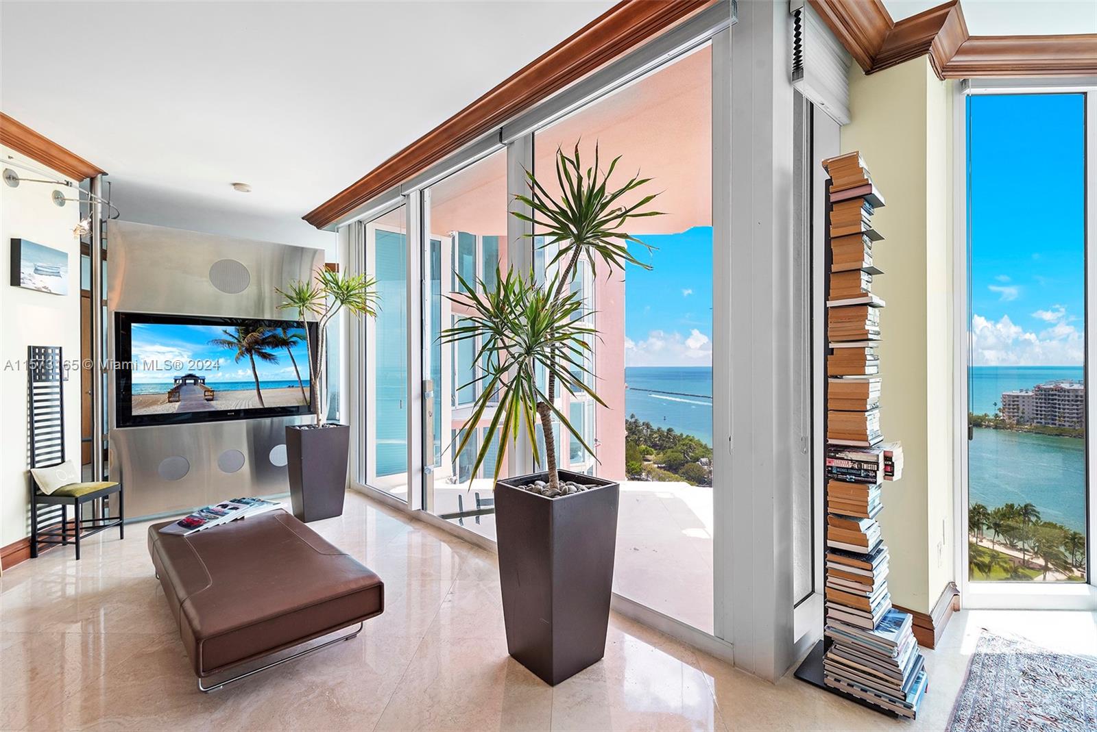 PORTOFINO TOWER CONDO - Residential