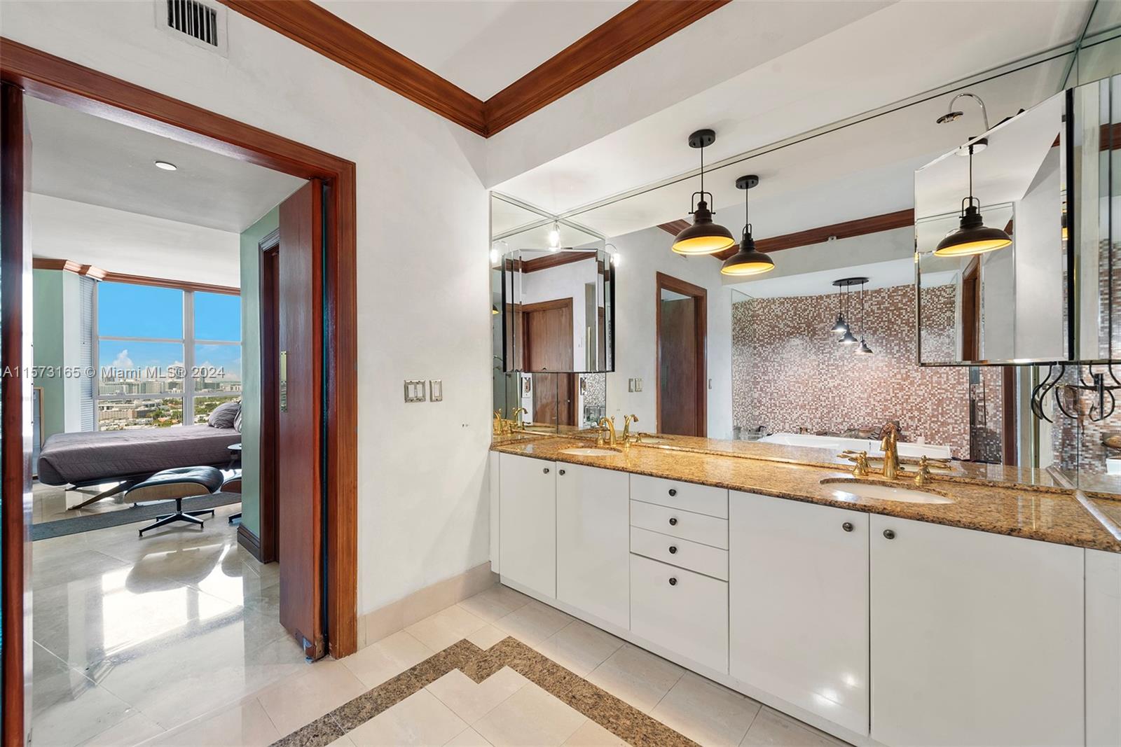 PORTOFINO TOWER CONDO - Residential