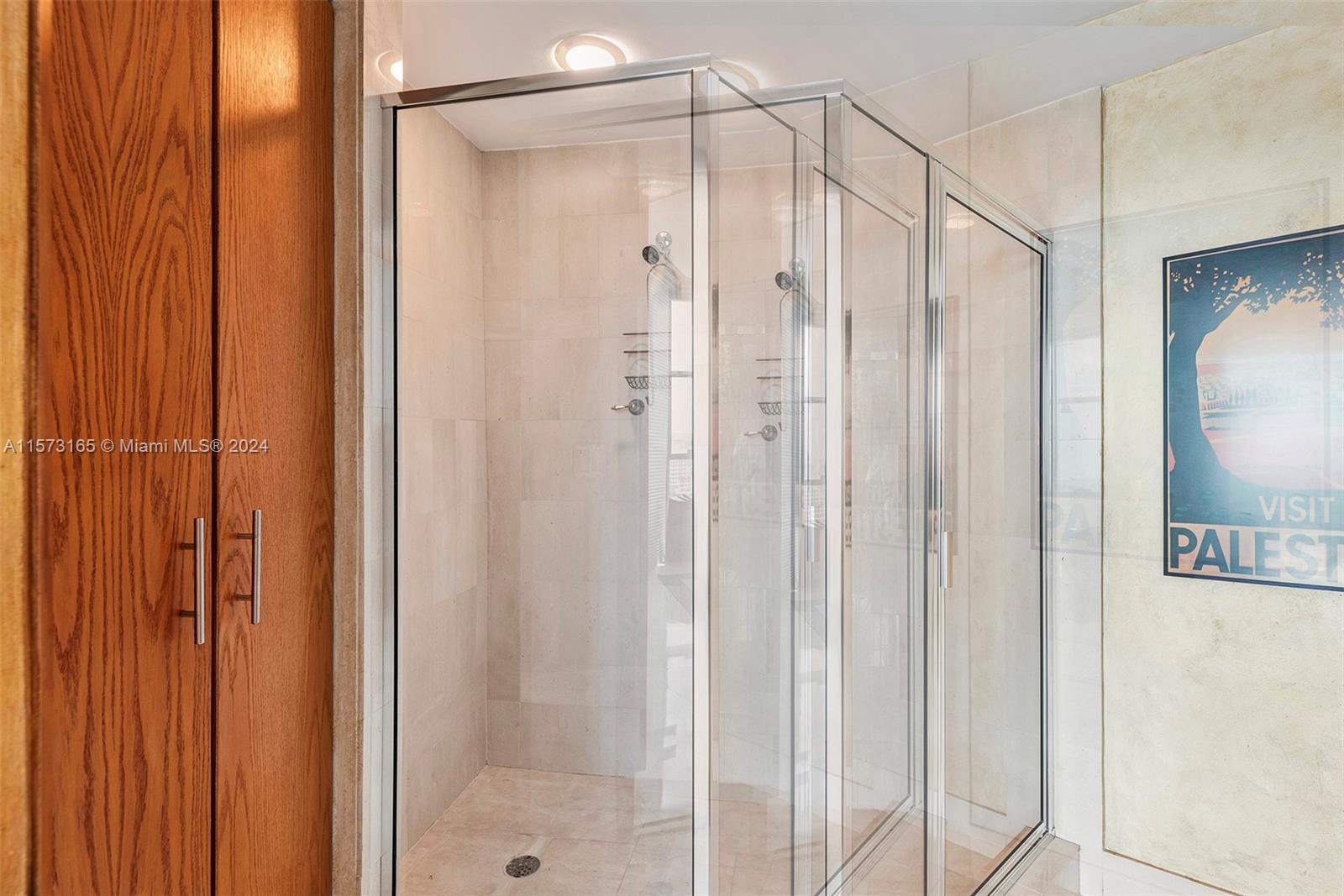 PORTOFINO TOWER CONDO - Residential