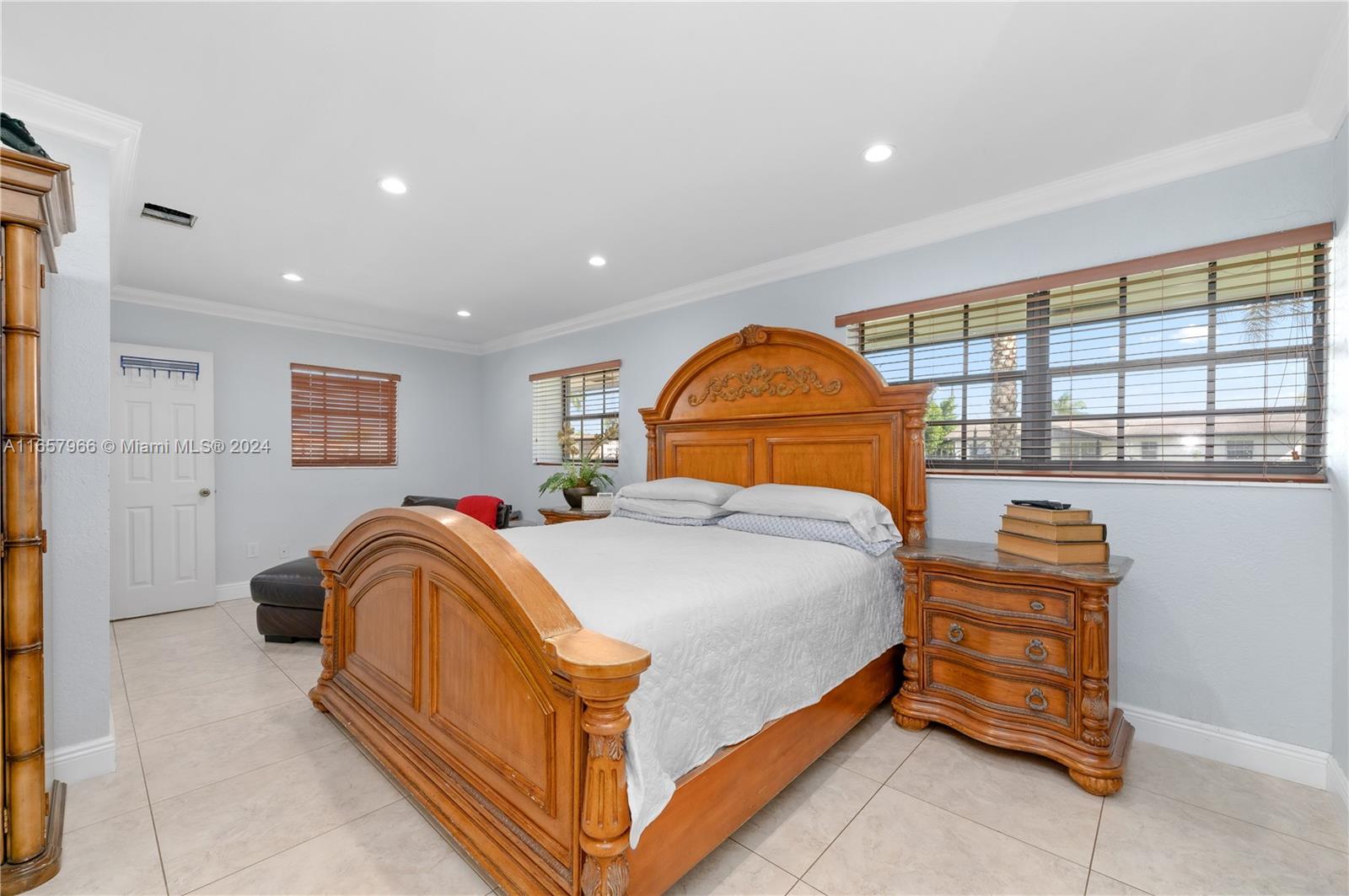 CORONADO HEIGHTS SEC TWO - Residential