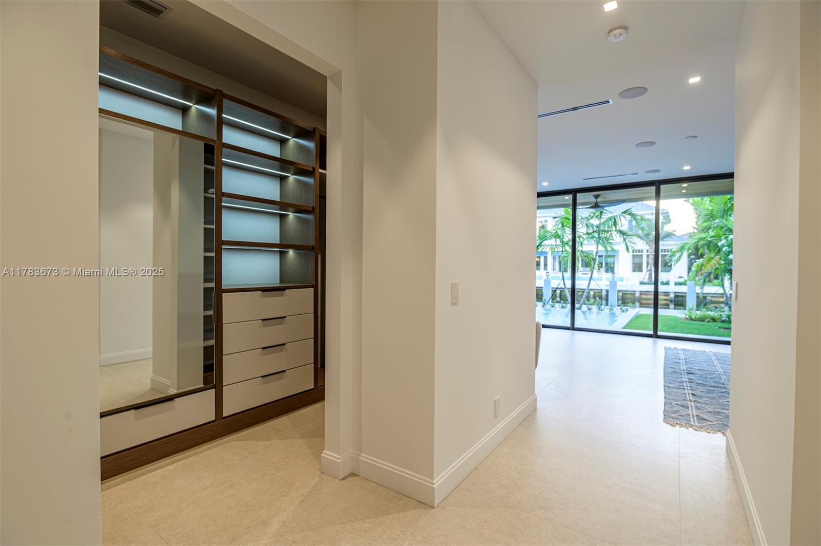STILWELL ISLES - Residential