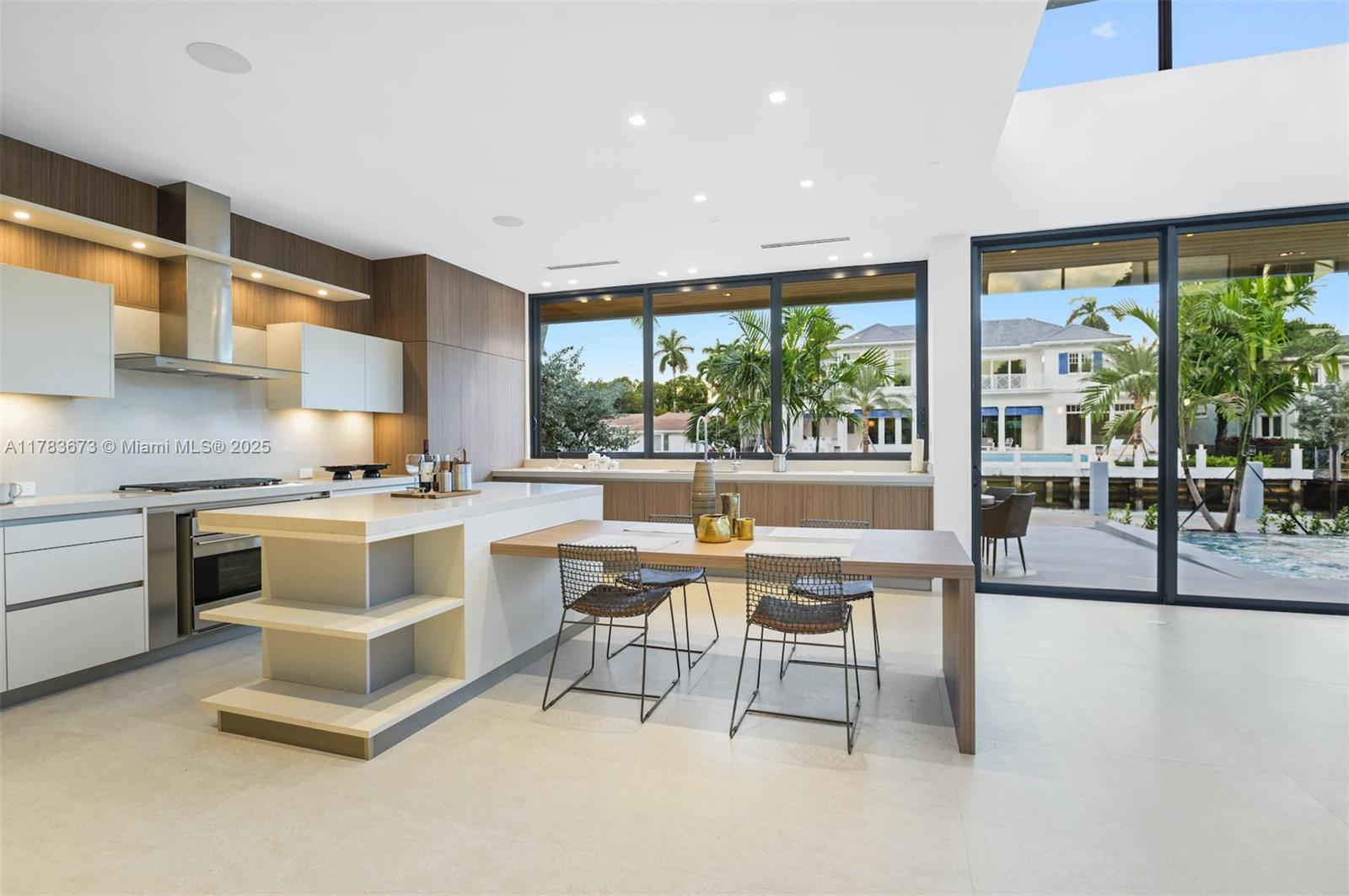 STILWELL ISLES - Residential