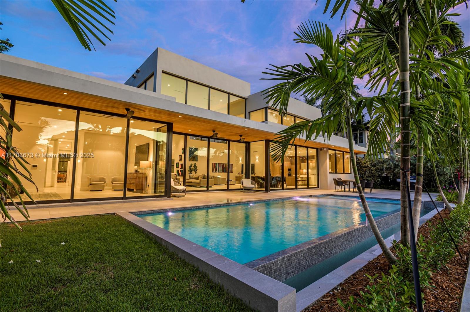 STILWELL ISLES - Residential