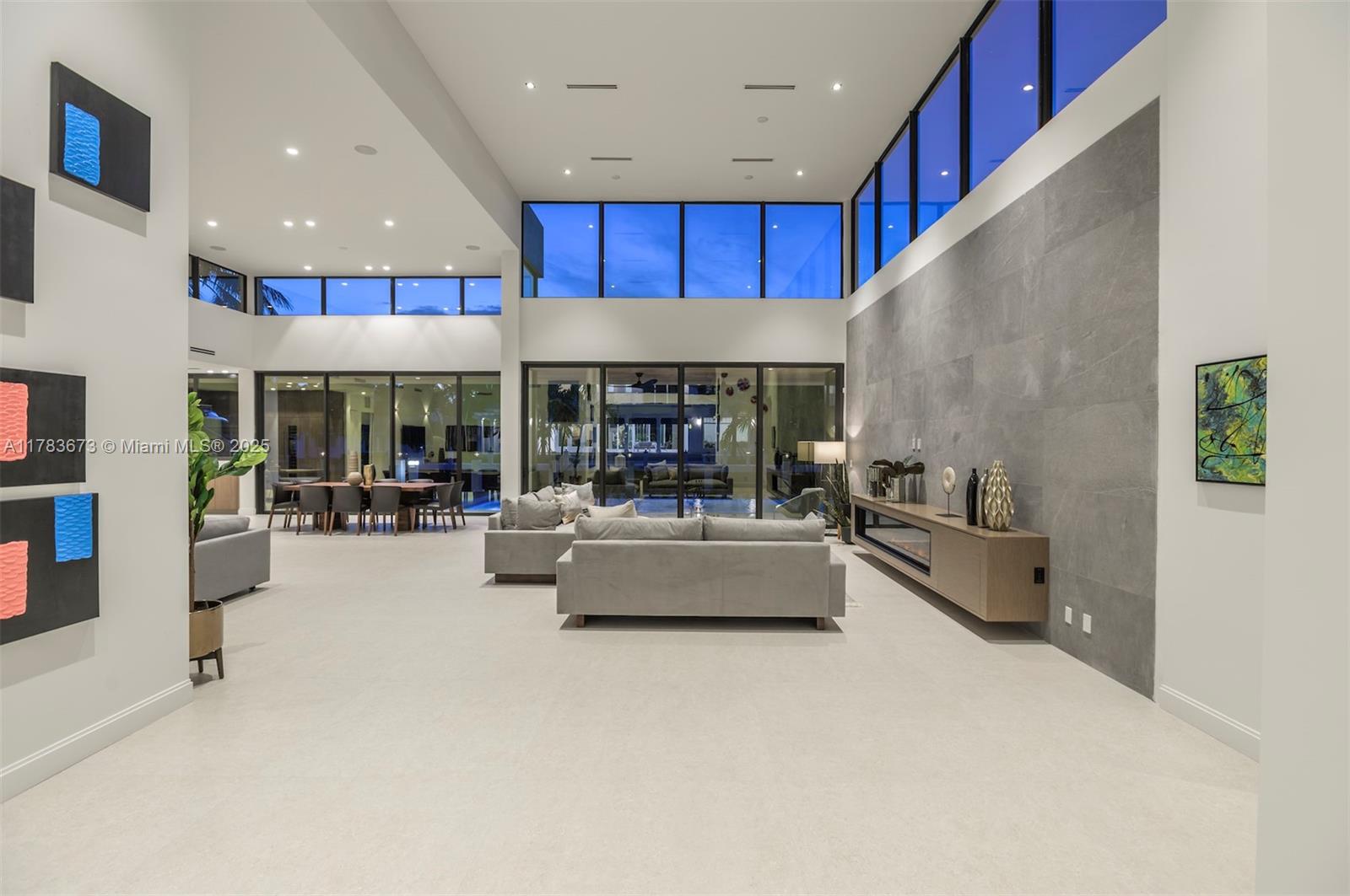 STILWELL ISLES - Residential