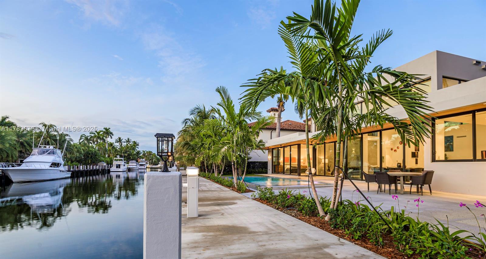 STILWELL ISLES - Residential