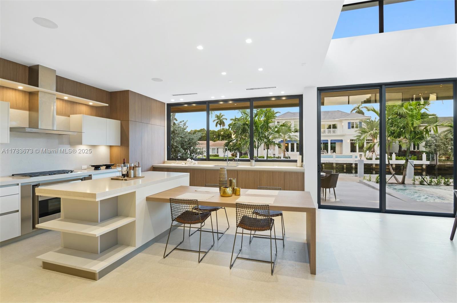 STILWELL ISLES - Residential
