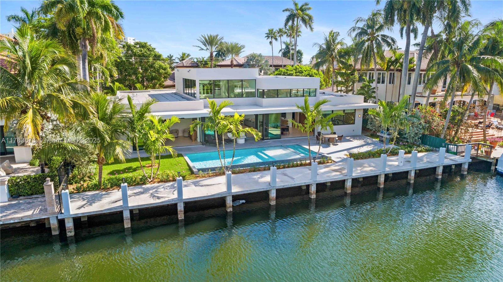 STILWELL ISLES - Residential