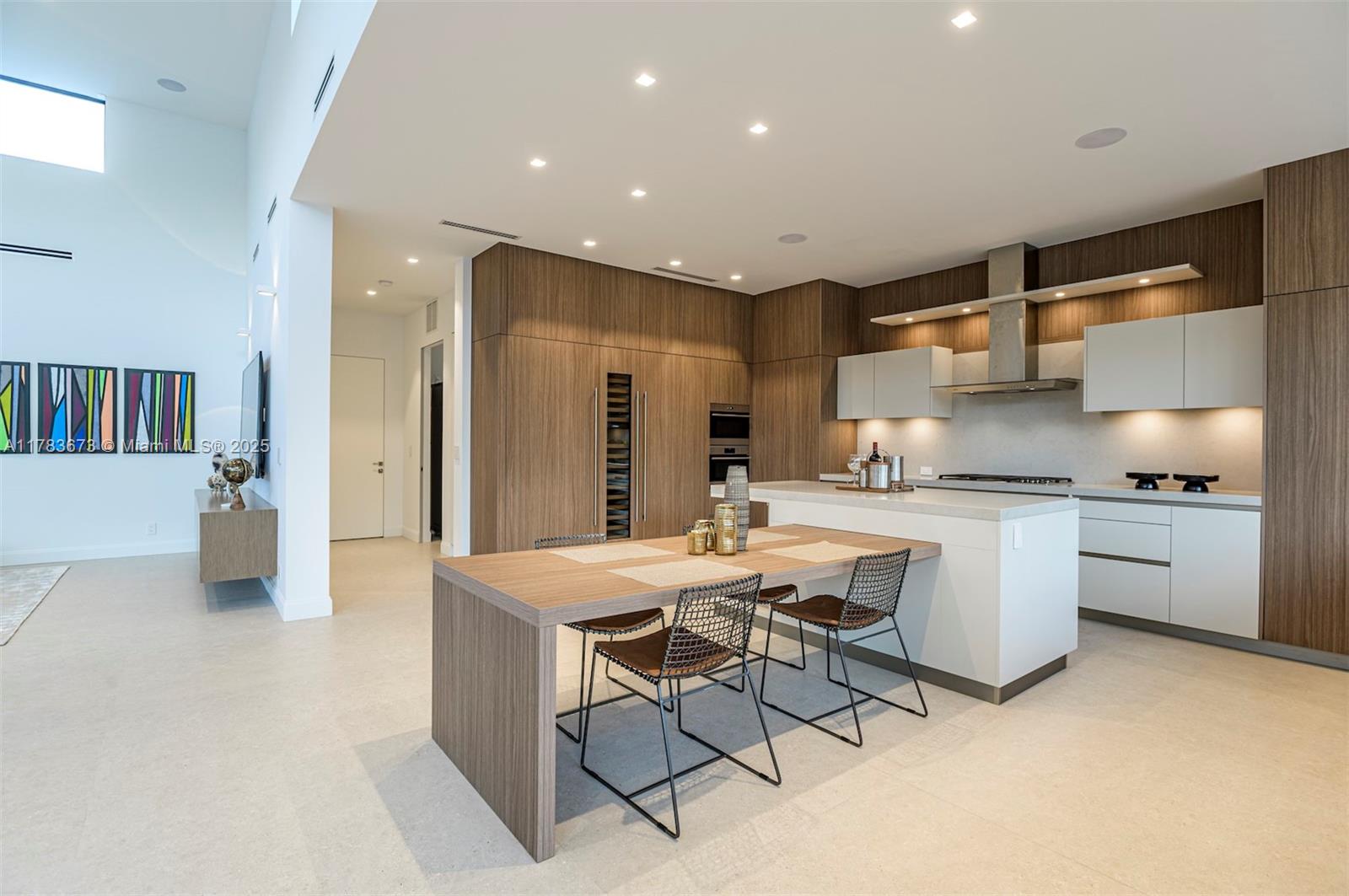 STILWELL ISLES - Residential