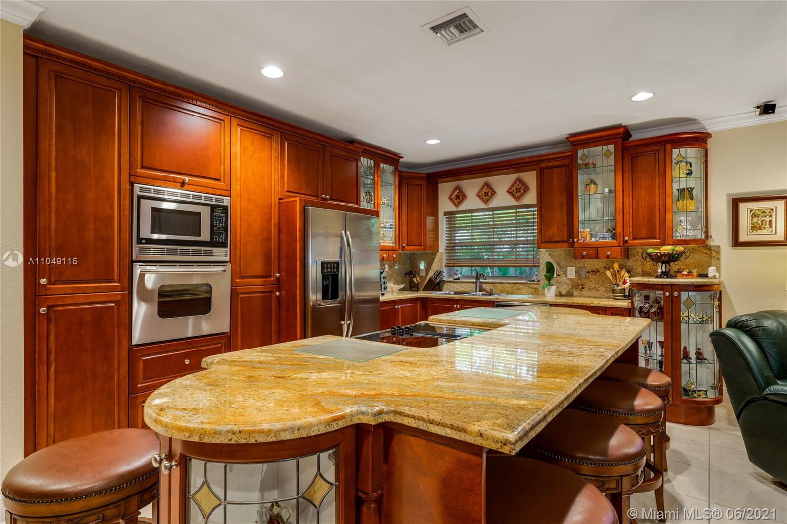 SILVER PALMS - Residential