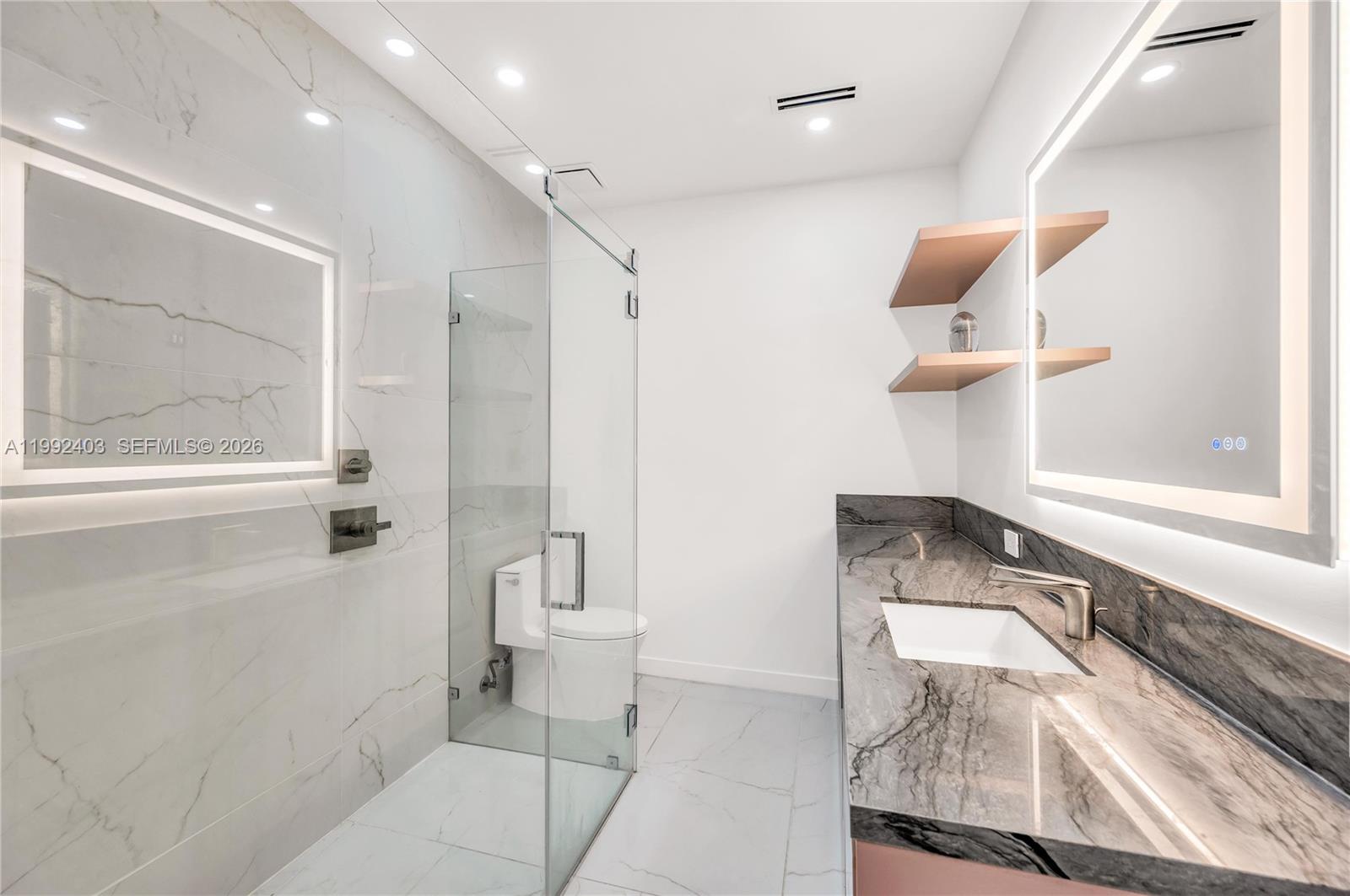 NAUTILUS EXTENSION 3RD - Residential