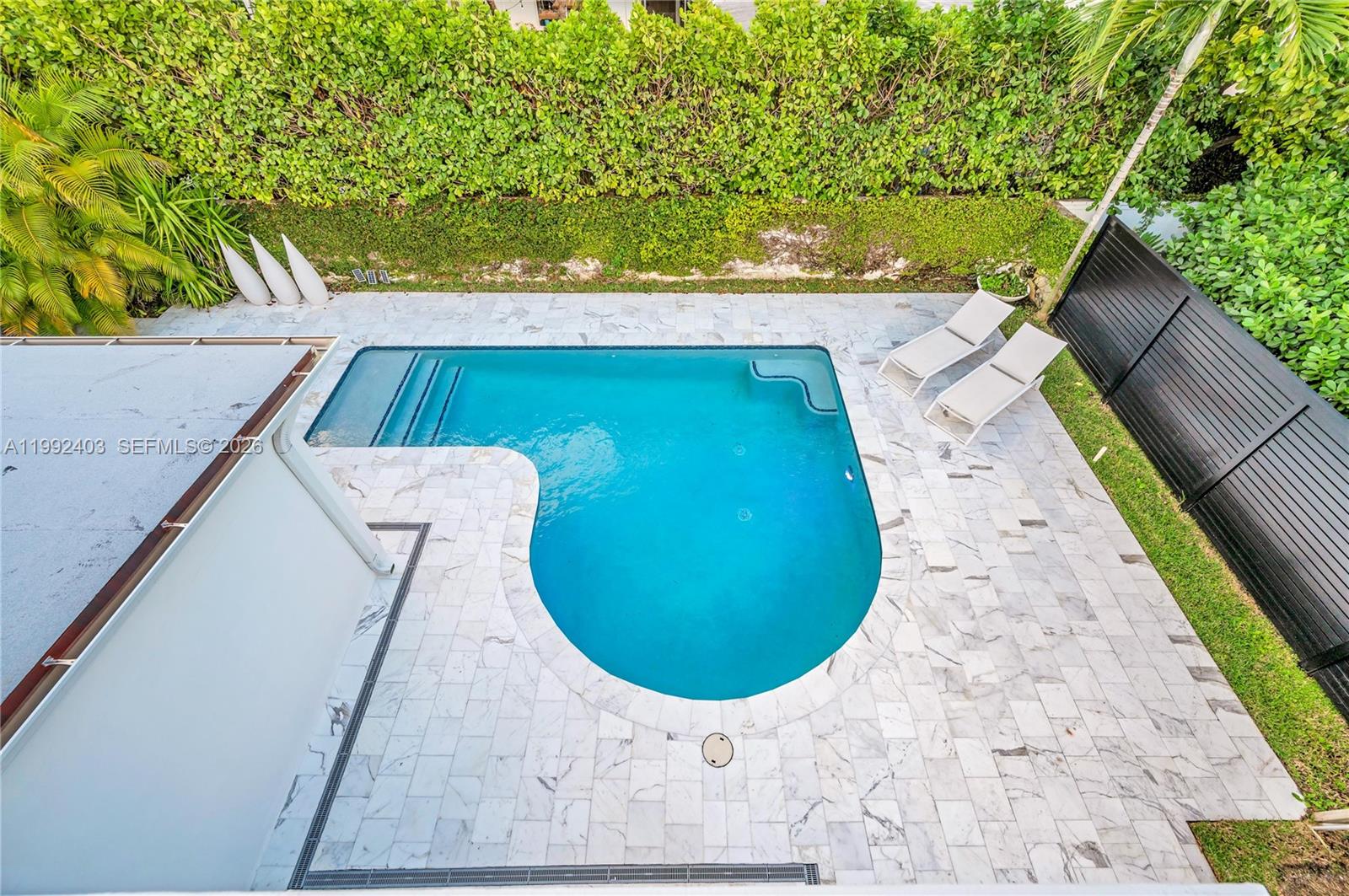 NAUTILUS EXTENSION 3RD - Residential