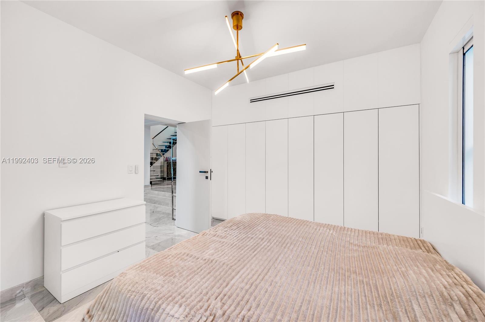 NAUTILUS EXTENSION 3RD - Residential