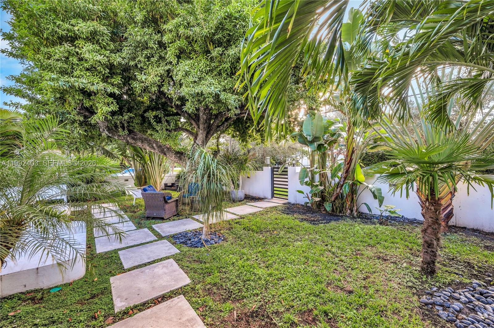 NAUTILUS EXTENSION 3RD - Residential