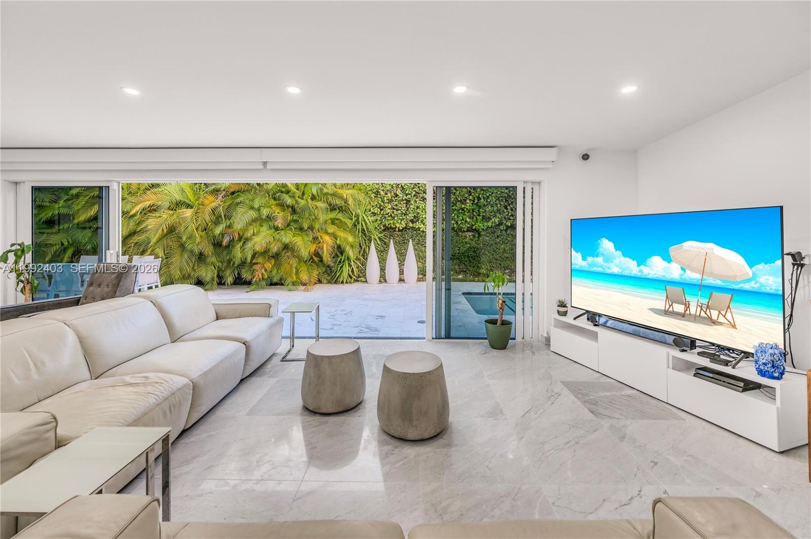 NAUTILUS EXTENSION 3RD - Residential