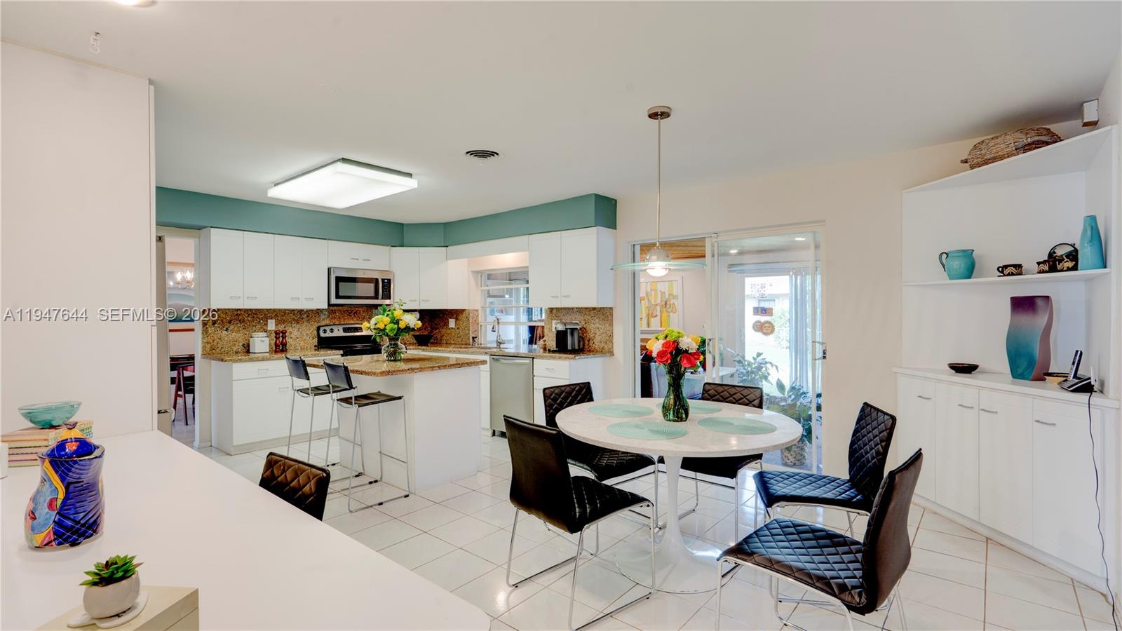 SNAPPER CREEK PARK UNIT N - Residential