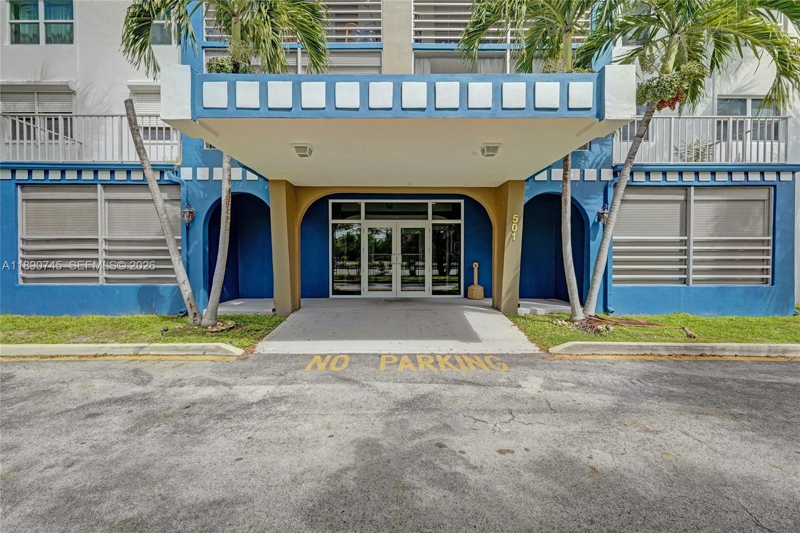 DANIANS SOUTH CONDO - Residential