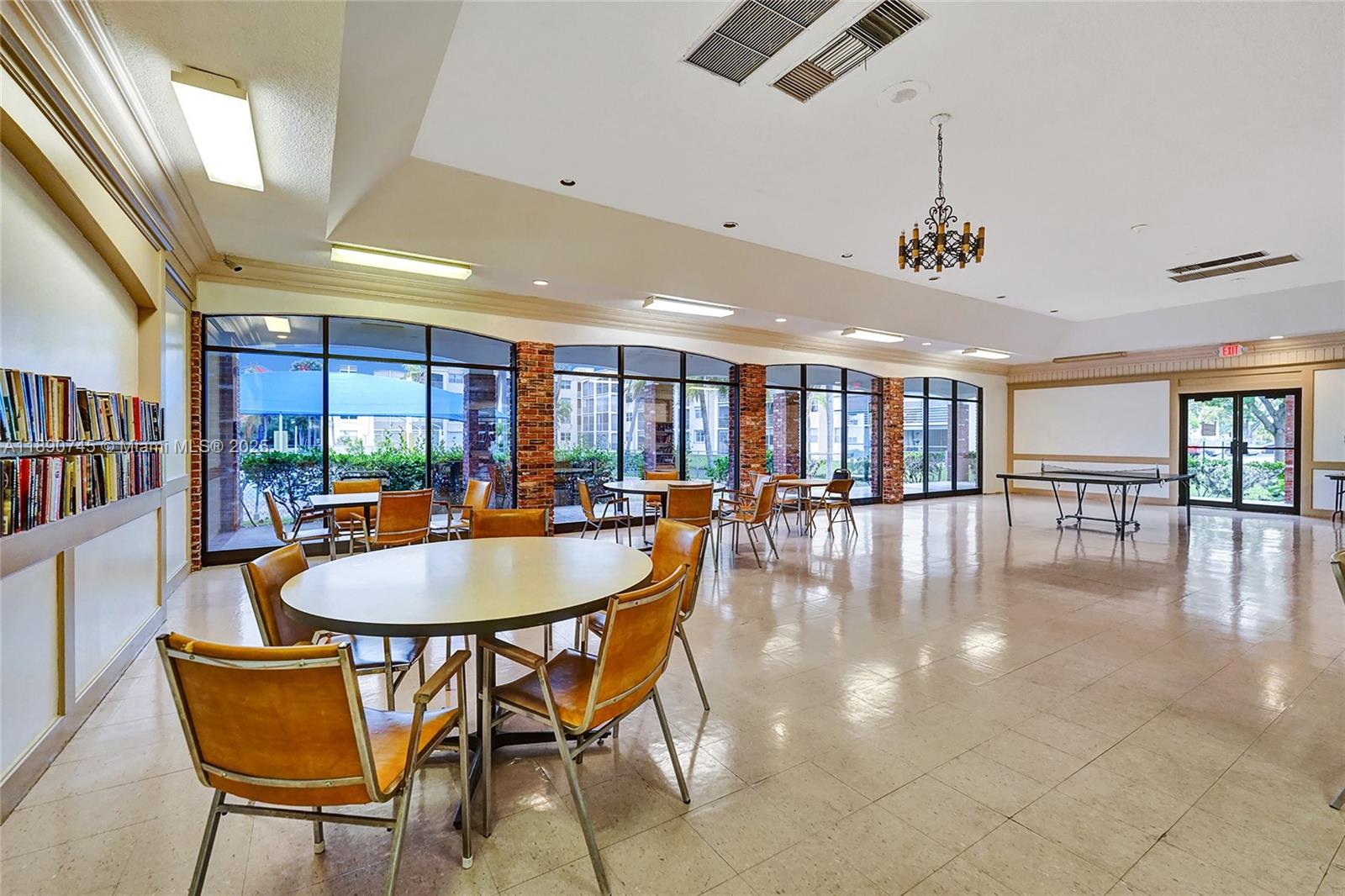 DANIANS SOUTH CONDO - Residential