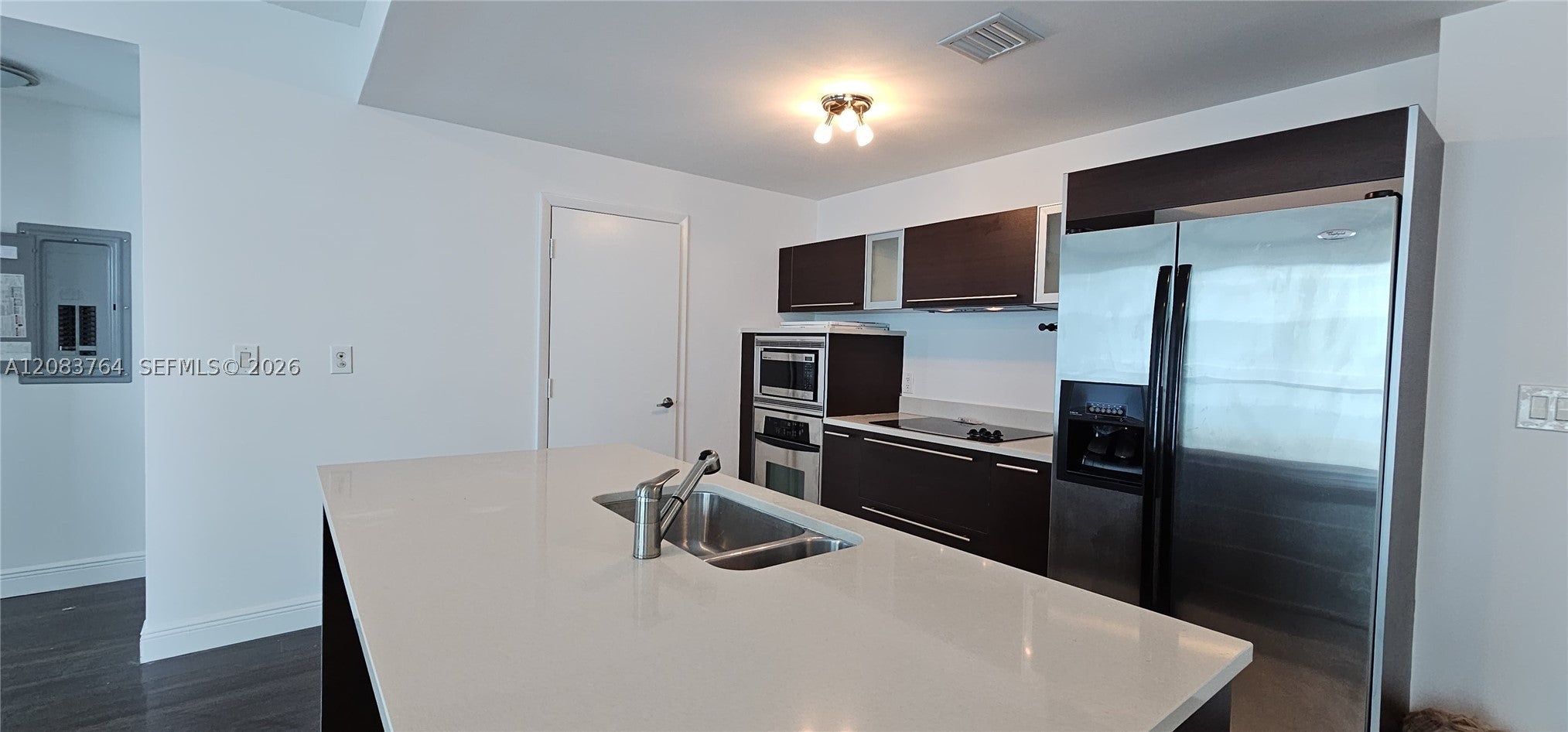 1900 N Bayshore Dr 1617
