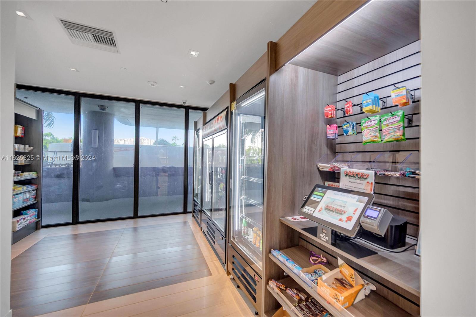 NINE ISLAND AVENUE CONDO - Residential