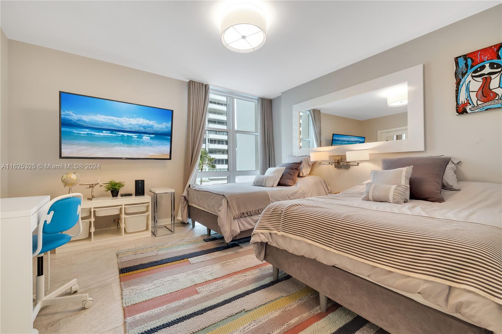 NINE ISLAND AVENUE CONDO - Residential