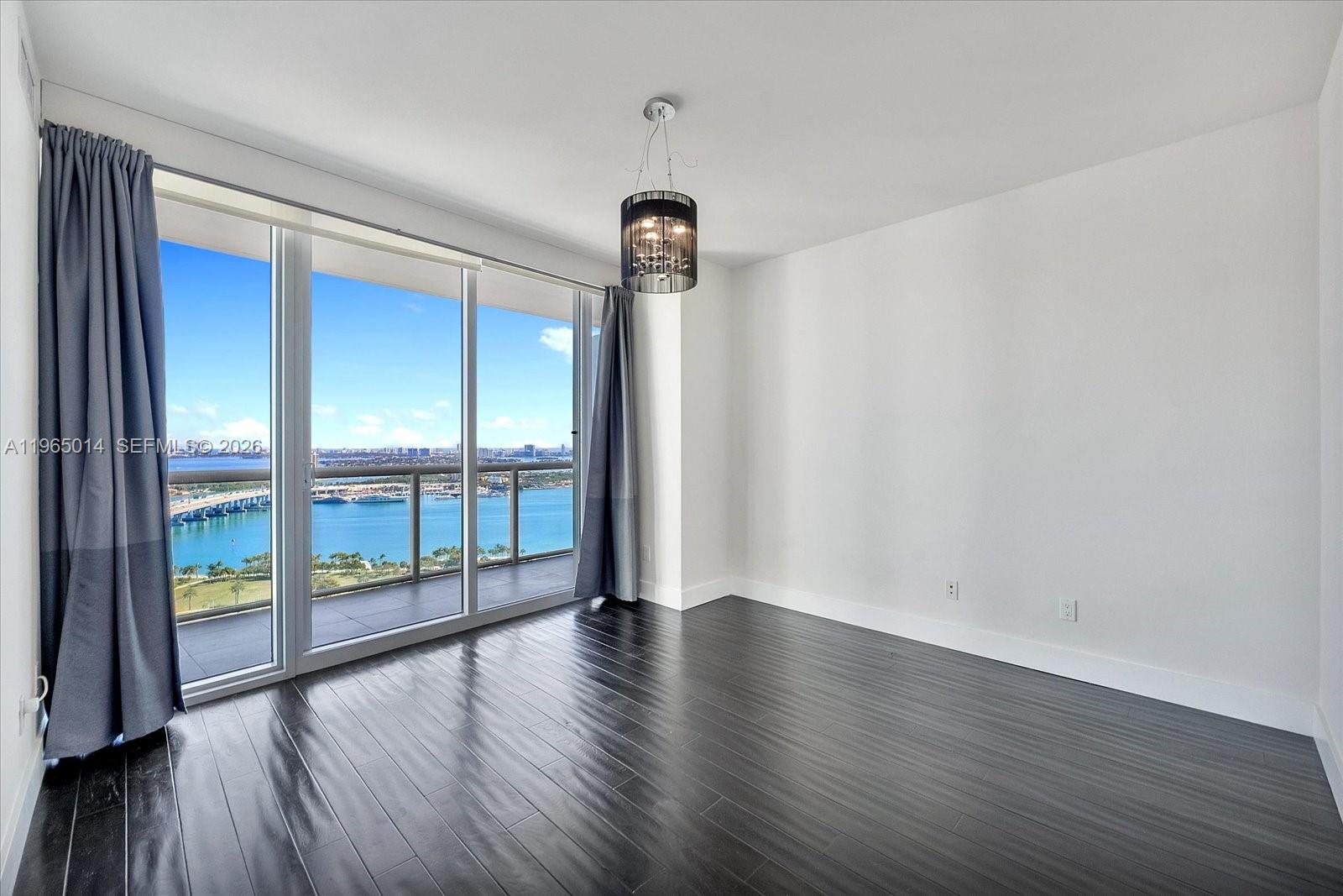 MARINABLUE CONDO - Residential