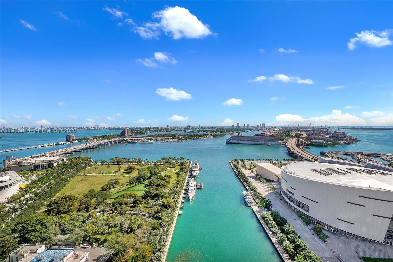 MARINABLUE CONDO - Residential