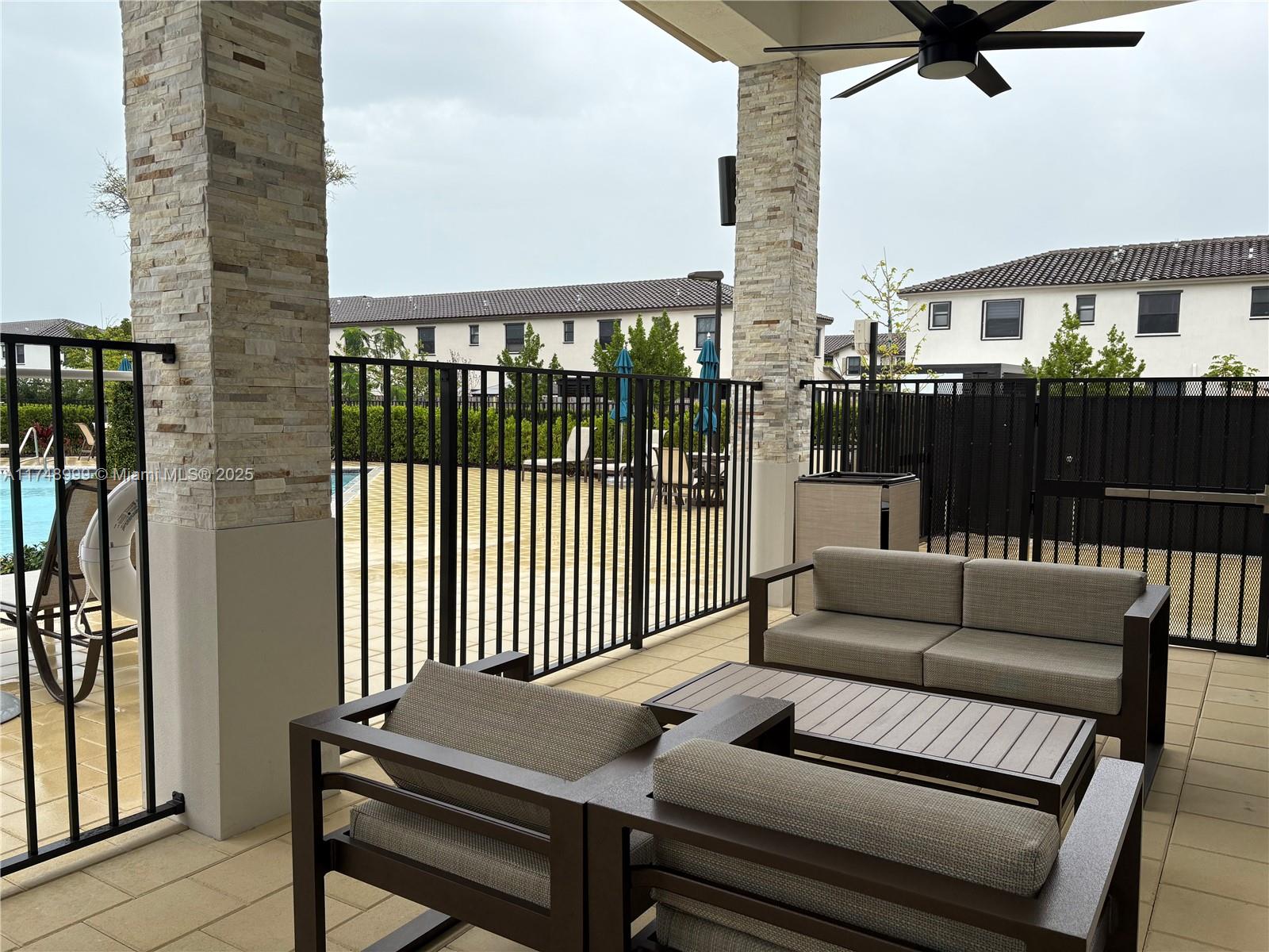 SILVER PALM RESIDENTIAL H - Residential