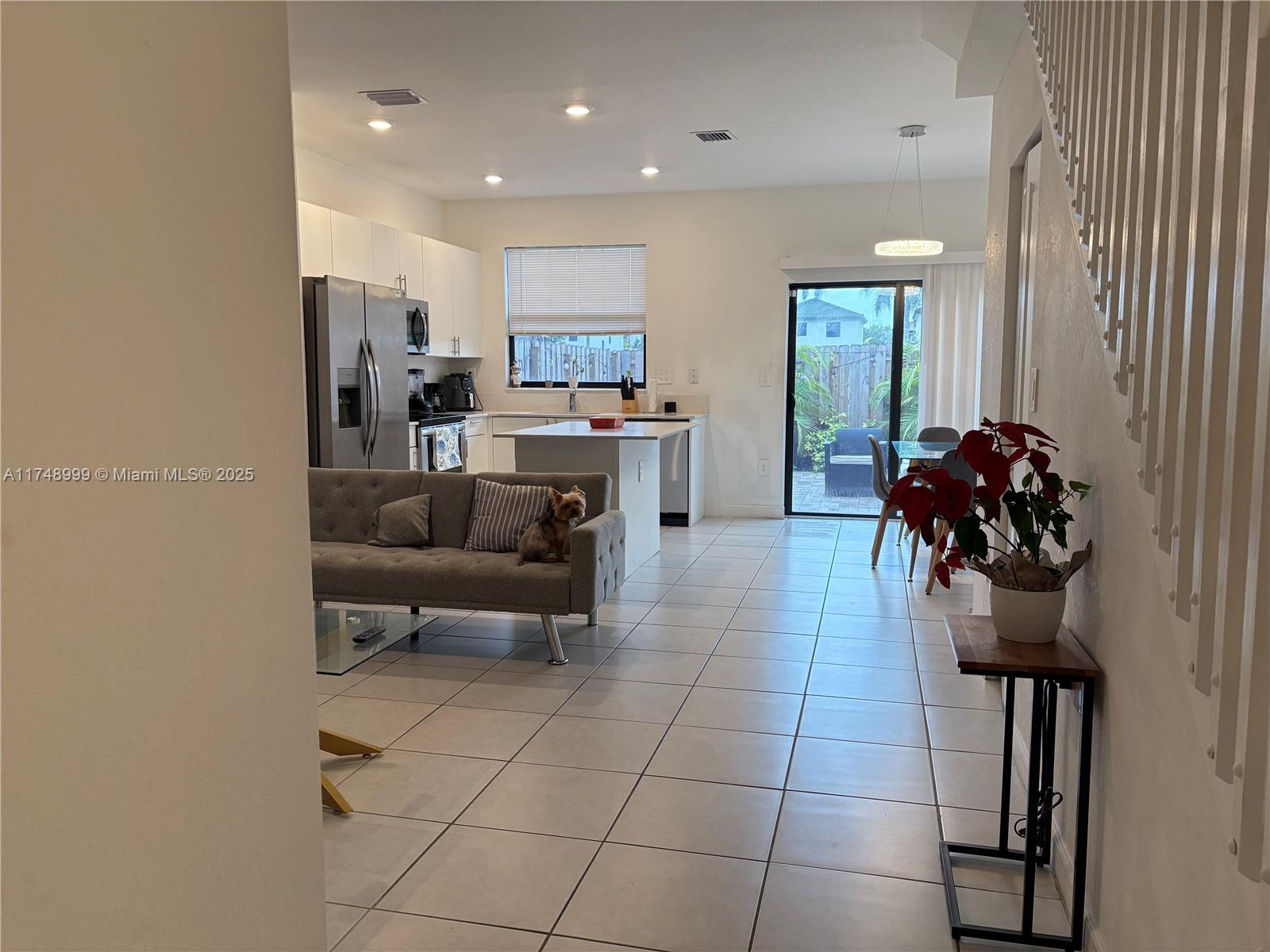 SILVER PALM RESIDENTIAL H - Residential