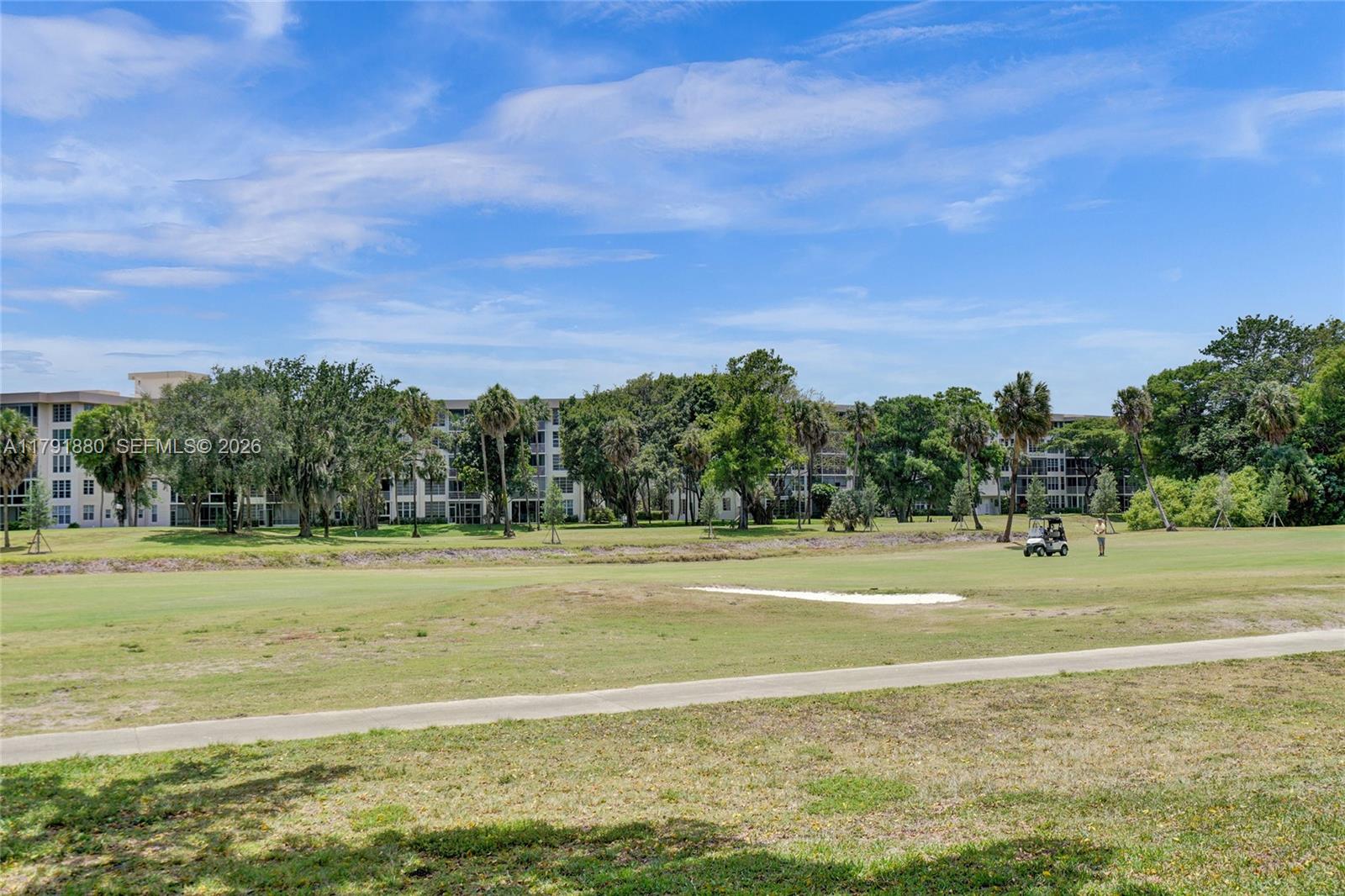 NO 113 PALM-AIRE COUNTRY - Residential