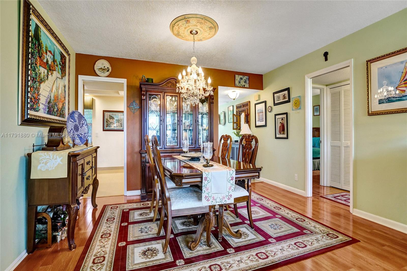 NO 113 PALM-AIRE COUNTRY - Residential