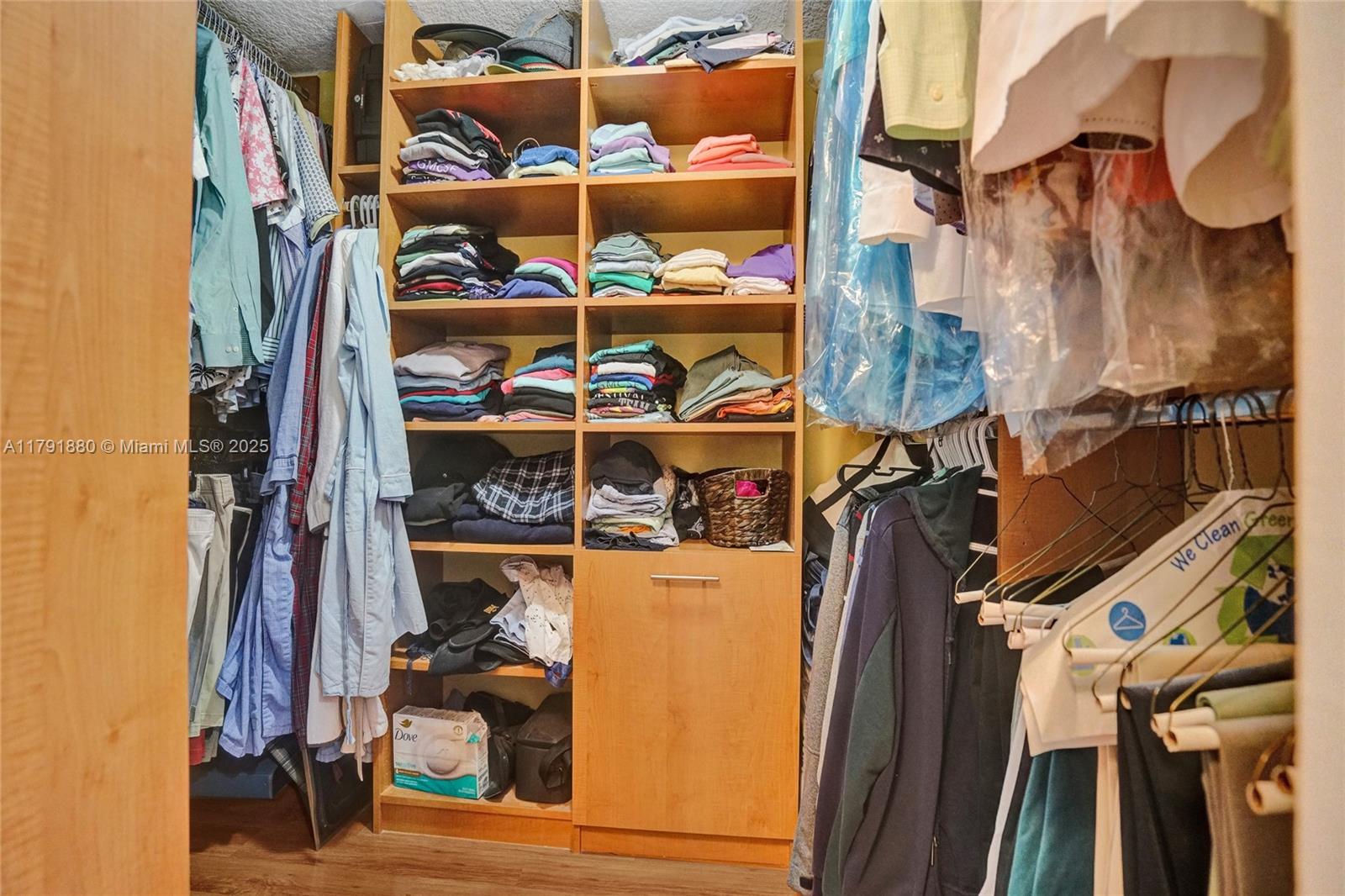 NO 113 PALM-AIRE COUNTRY - Residential