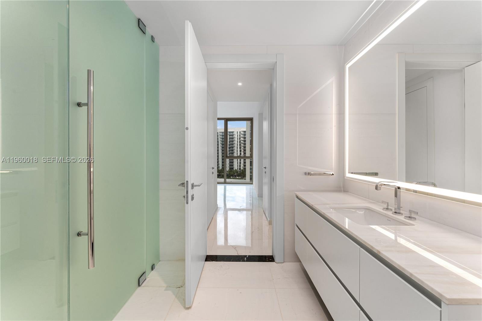 DUPONT PLAZA - Residential