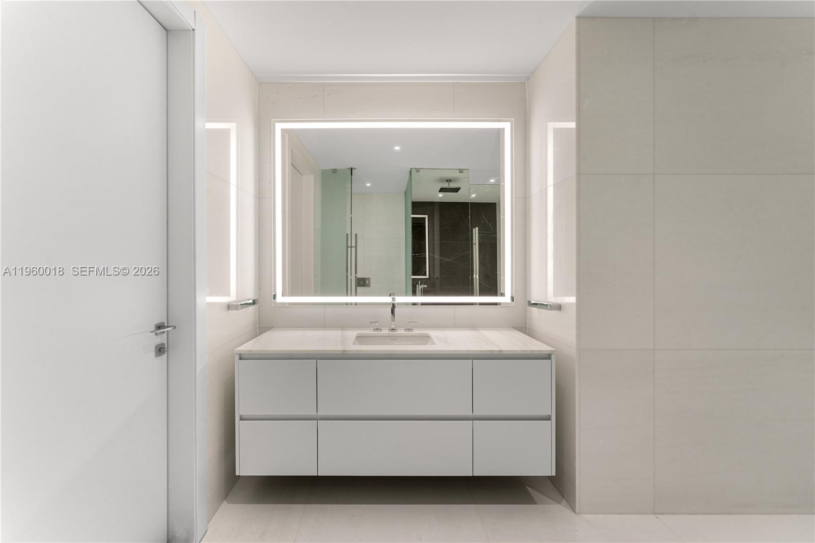 DUPONT PLAZA - Residential